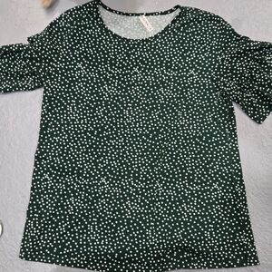 Tickled teal green dotted top size XL